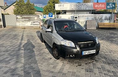 Седан Chevrolet Aveo 2007 в Горишних Плавнях