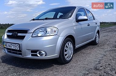 Седан Chevrolet Aveo 2011 в Кривому Розі