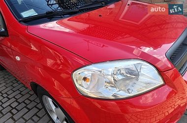 Седан Chevrolet Aveo 2006 в Бердичеве