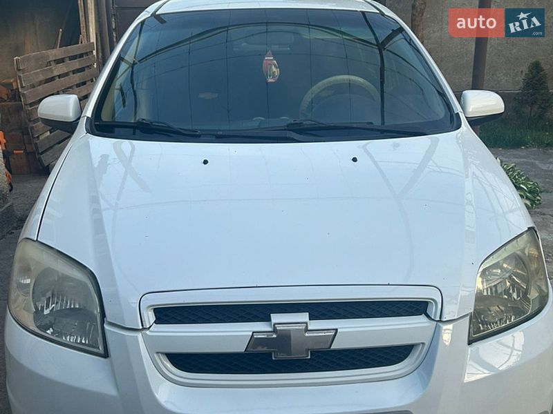 Седан Chevrolet Aveo 2008 в Ужгороде