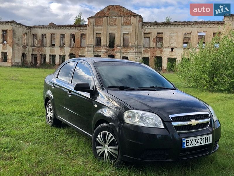 Седан Chevrolet Aveo 2011 в Изяславе