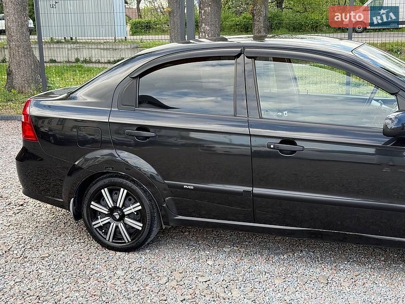 Седан Chevrolet Aveo 2007 в Стрые