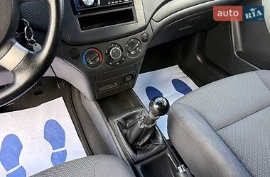 Седан Chevrolet Aveo 2007 в Стрые