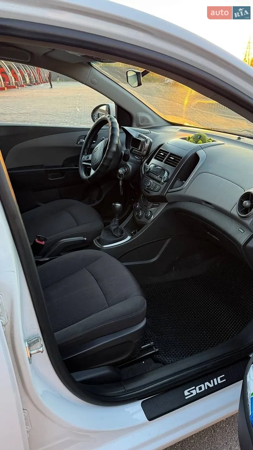 2012 Chevrolet Aveo - мініатюра 8