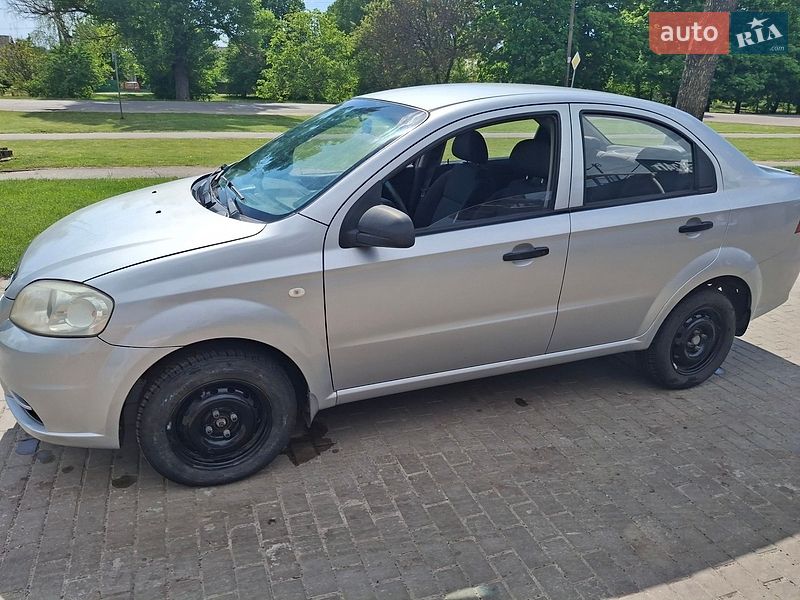Седан Chevrolet Aveo 2007 в Миргороді