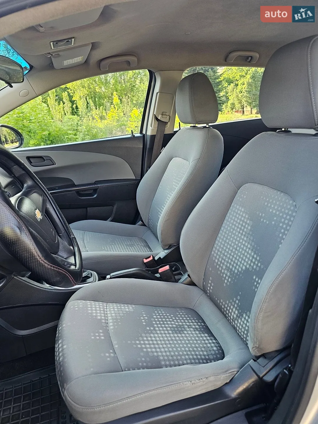 2011 Chevrolet Aveo - мініатюра 16