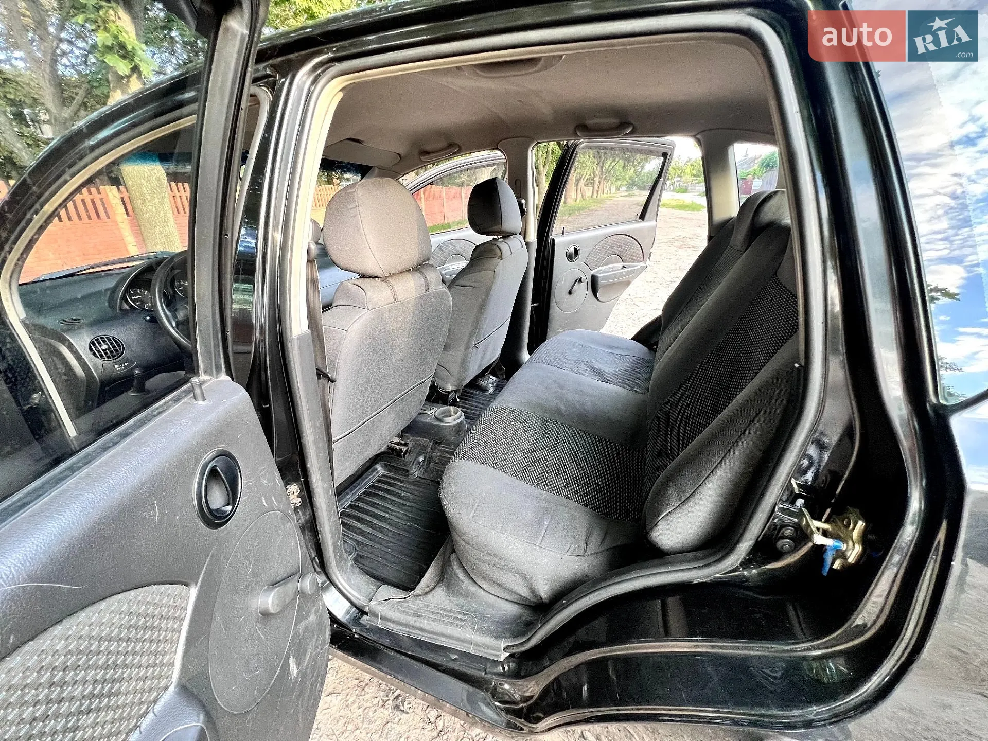 Chevrolet Aveo 2006 VIN Y6DSF48YE6B636749 фото оголошення 8 з 10