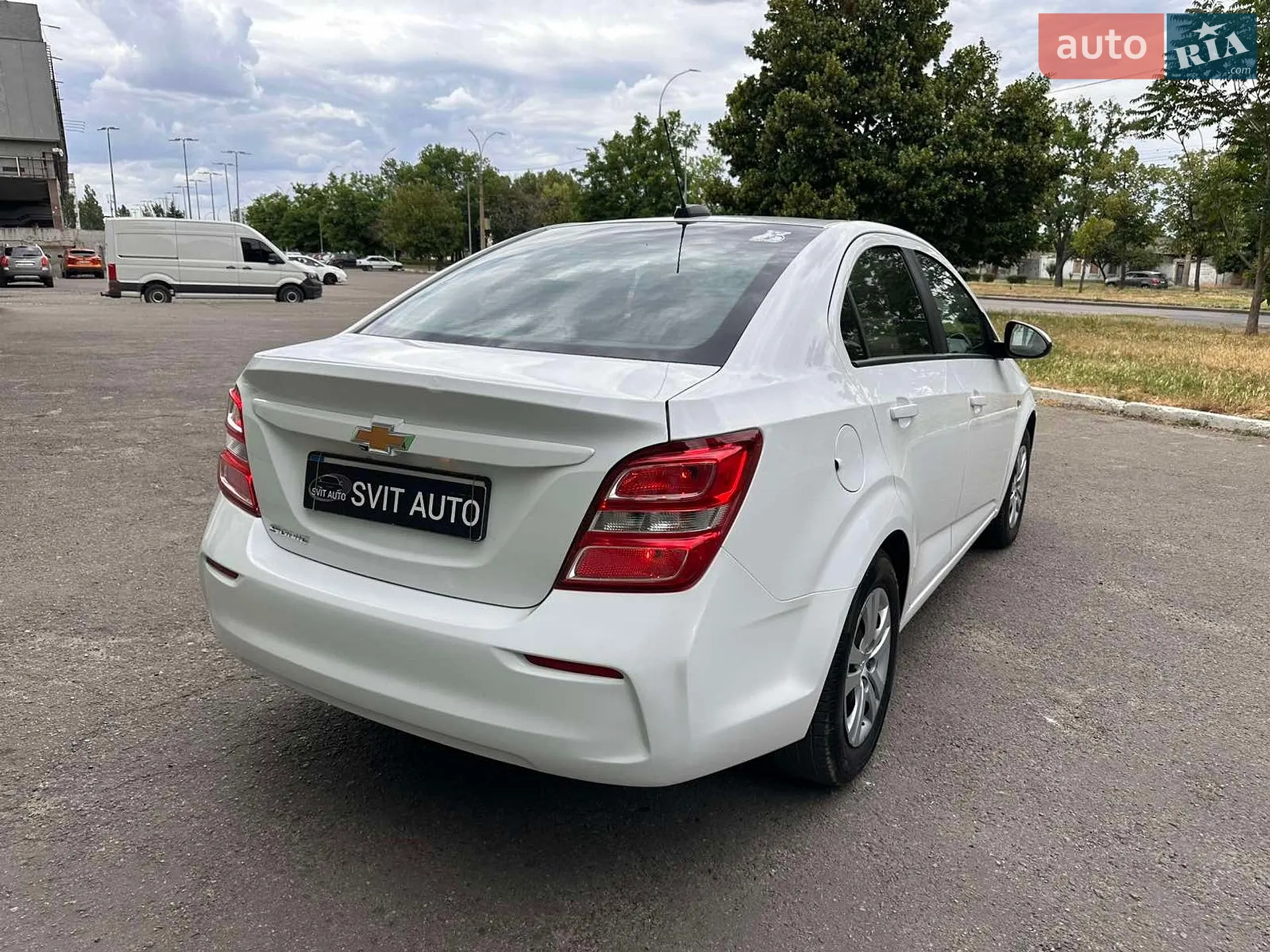2016 Chevrolet Aveo - мініатюра 8