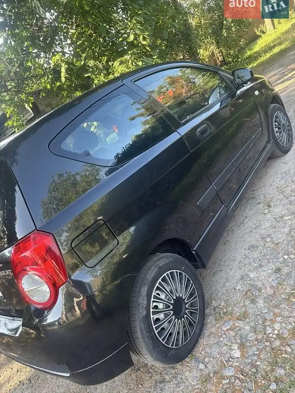 Chevrolet Aveo 2008 VIN Y6DSF08YE9B303355 фото оголошення 4 з 40