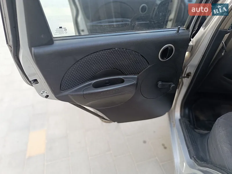Chevrolet Aveo 2008 VIN Y6DSF48YE8B137273 фото оголошення 18 з 51