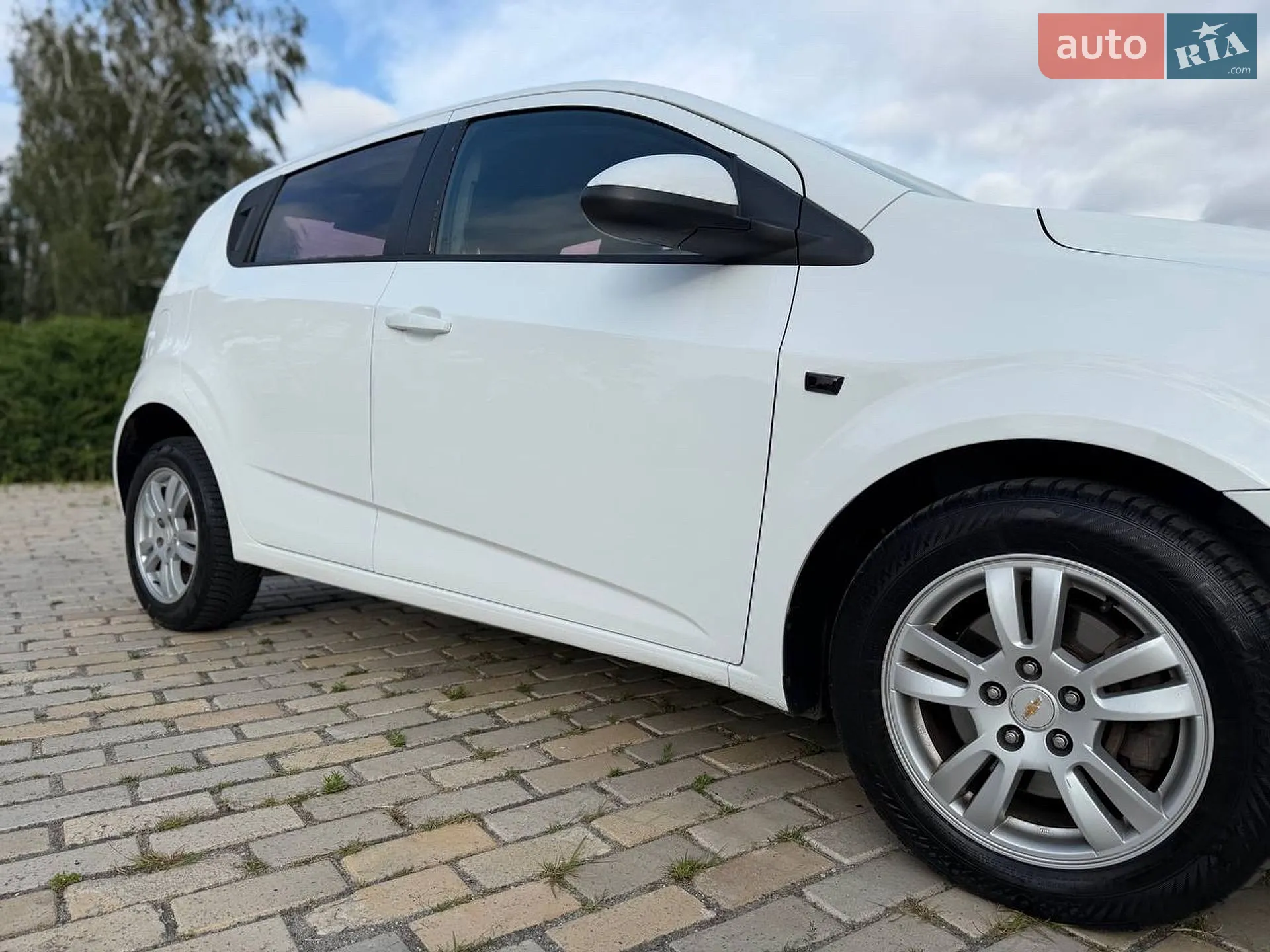 2013 Chevrolet Aveo - мініатюра 14