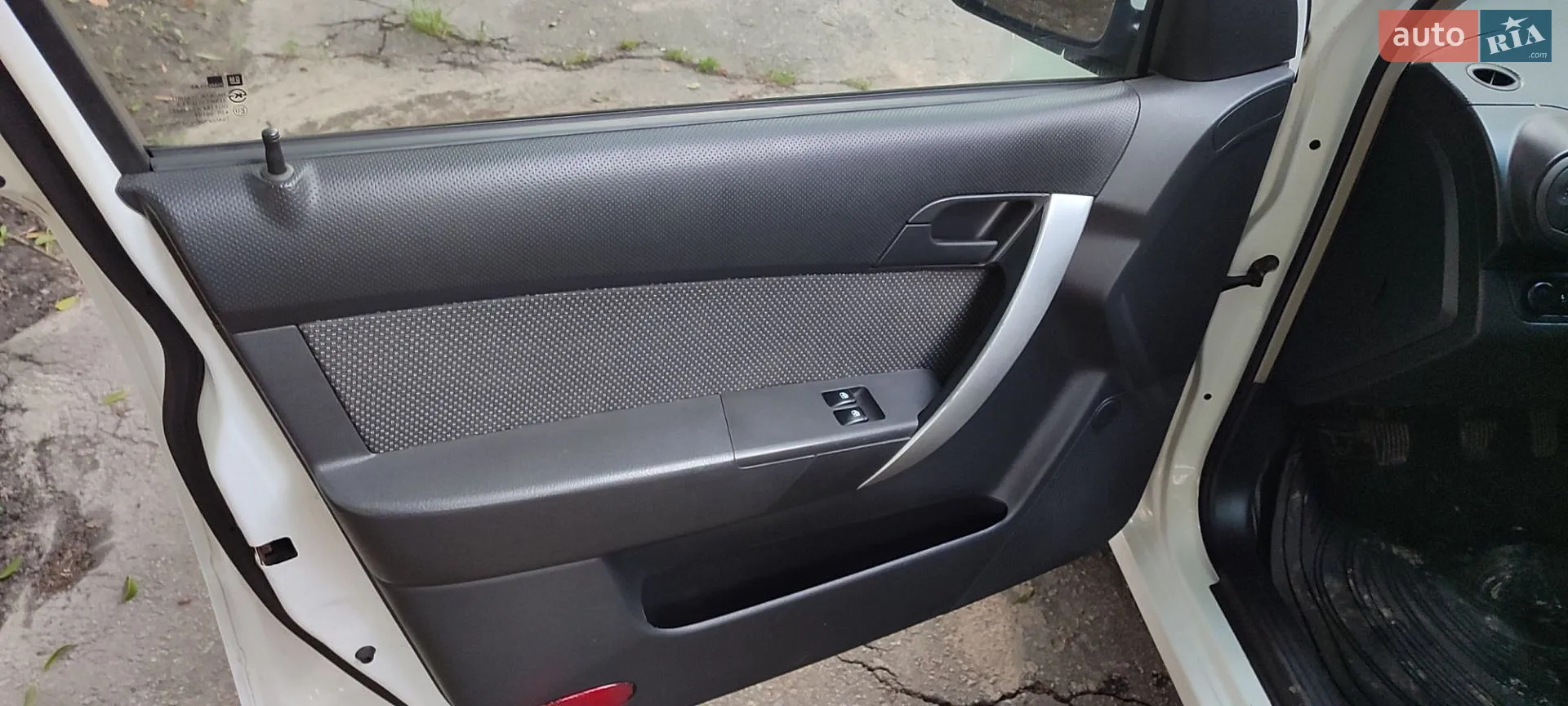 2010 Chevrolet Aveo - мініатюра 21
