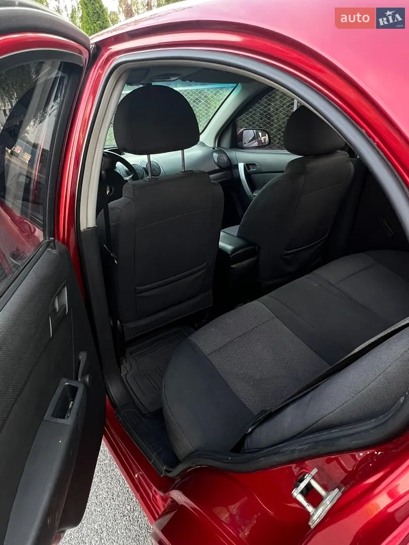 2011 Chevrolet Aveo - мініатюра 18