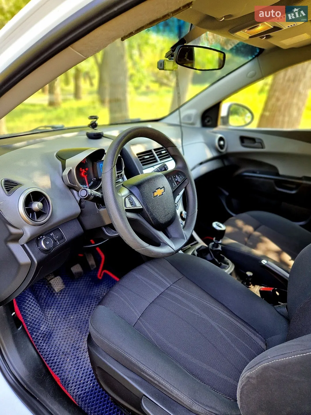 2012 Chevrolet Aveo - мініатюра 13