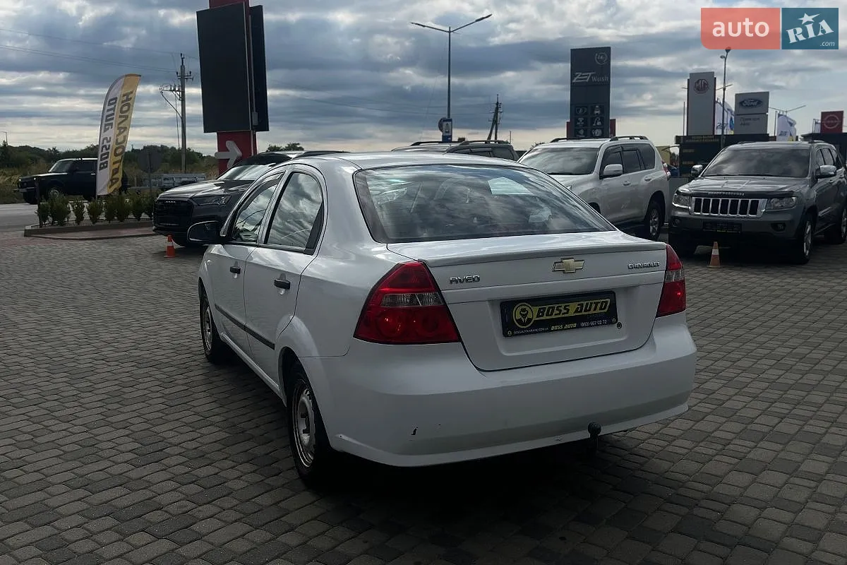 2011 Chevrolet Aveo - мініатюра 5