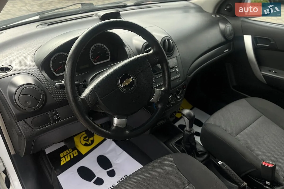 2011 Chevrolet Aveo - мініатюра 10