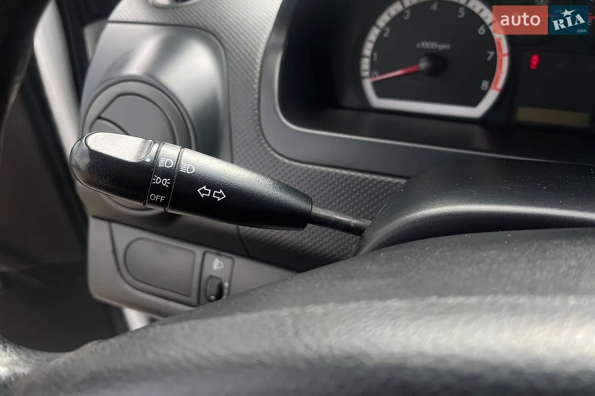 2011 Chevrolet Aveo - мініатюра 12