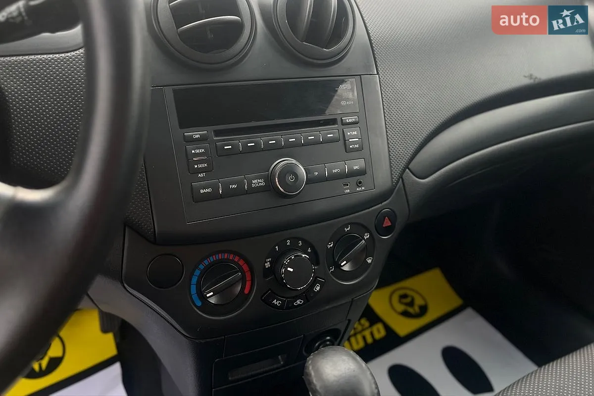 2011 Chevrolet Aveo - мініатюра 15