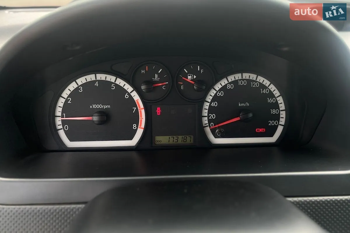 2011 Chevrolet Aveo - мініатюра 18