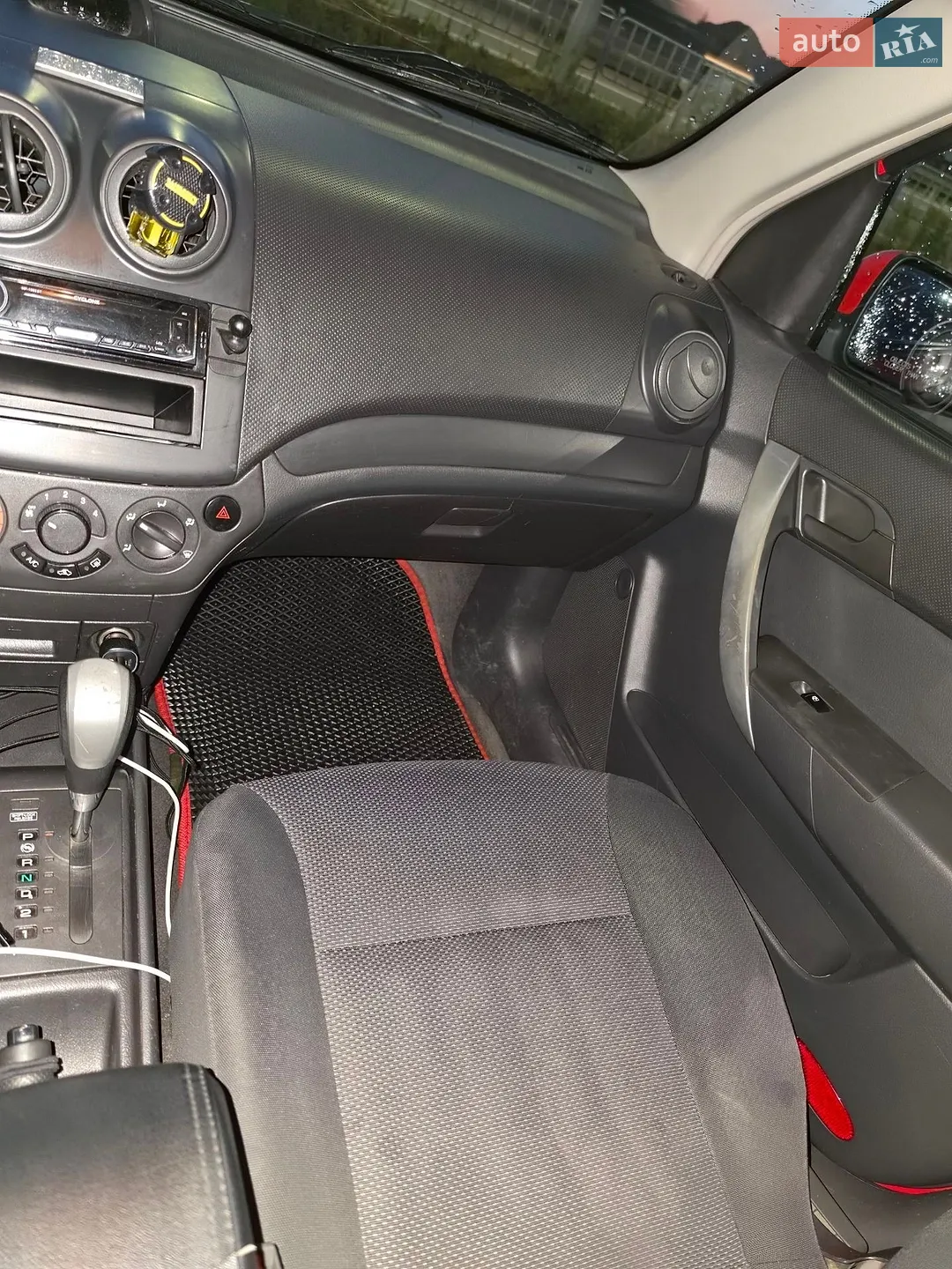 2010 Chevrolet Aveo - мініатюра 13