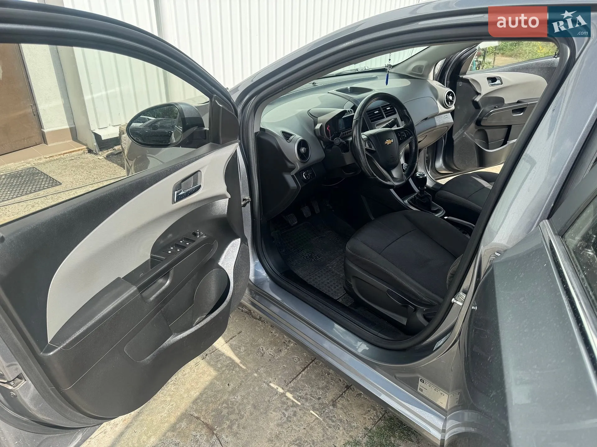 2014 Chevrolet Aveo - мініатюра 4