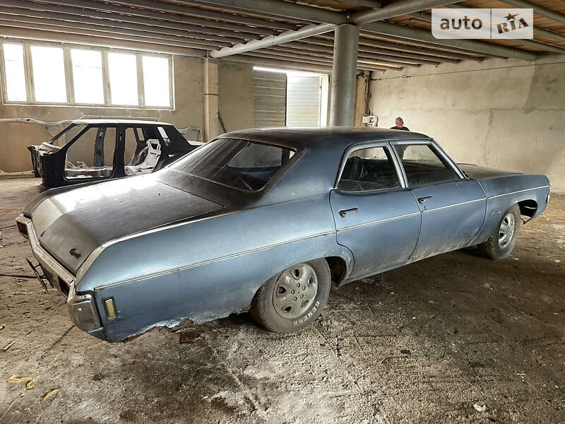 Седан Chevrolet Bel Air 1969 в Львові