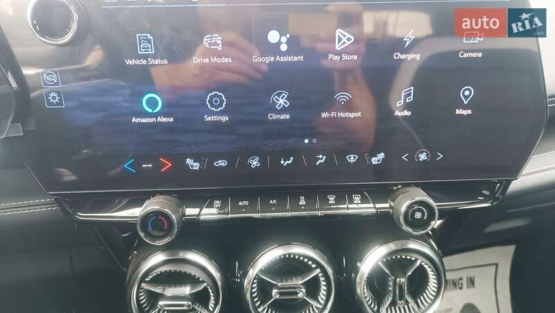 Позашляховик / Кросовер Chevrolet Blazer EV 2024 в Львові