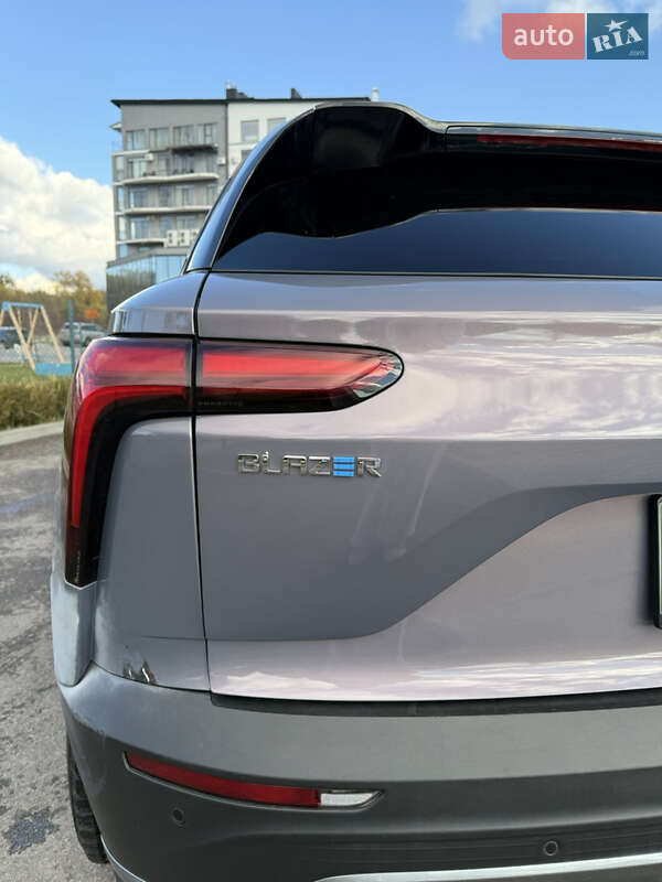 Внедорожник / Кроссовер Chevrolet Blazer EV 2024 в Ровно