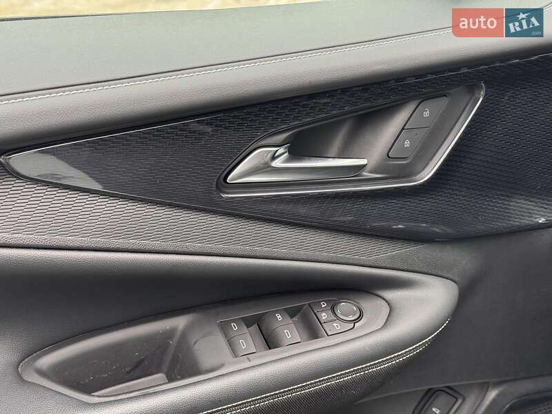 Внедорожник / Кроссовер Chevrolet Blazer EV 2024 в Харькове