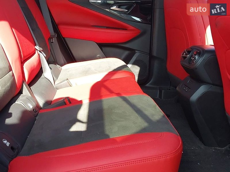 Внедорожник / Кроссовер Chevrolet Blazer EV 2024 в Львове