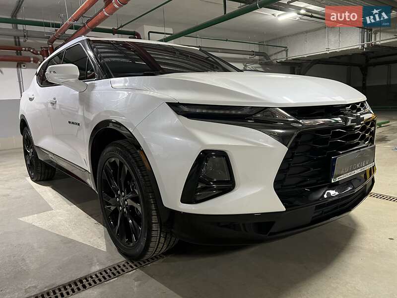 Позашляховик / Кросовер Chevrolet Blazer 2020 в Києві