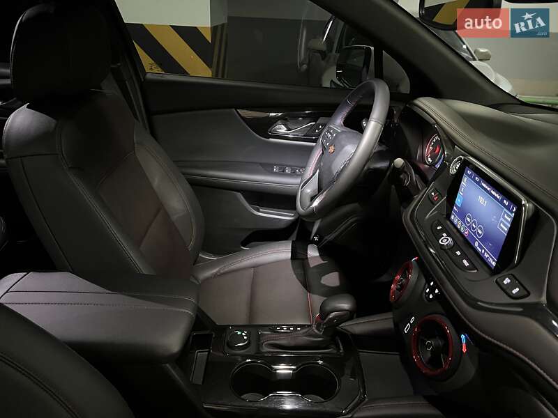 Позашляховик / Кросовер Chevrolet Blazer 2020 в Києві