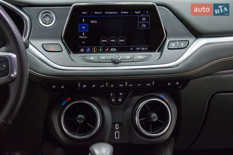 Внедорожник / Кроссовер Chevrolet Blazer 2019 в Харькове