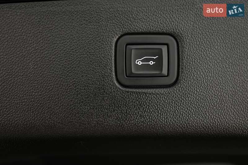 Внедорожник / Кроссовер Chevrolet Blazer 2019 в Одессе