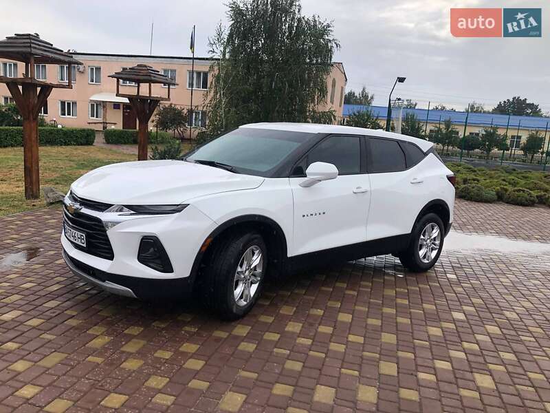 Внедорожник / Кроссовер Chevrolet Blazer 2020 в 