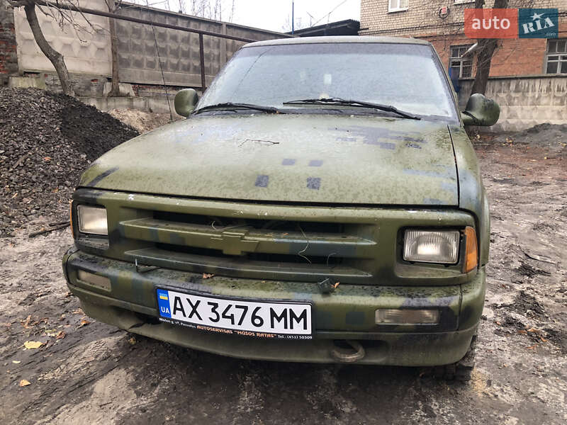 Внедорожник / Кроссовер Chevrolet Blazer 1996 в Харькове