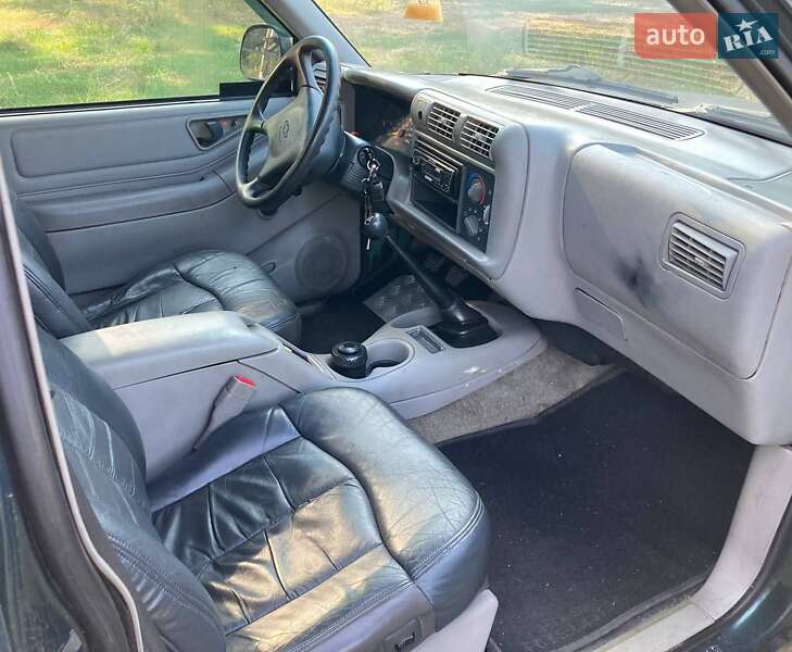 Позашляховик / Кросовер Chevrolet Blazer 1997 в Києві