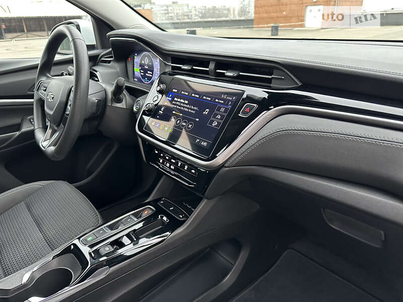 Позашляховик / Кросовер Chevrolet Bolt EUV 2023 в Києві