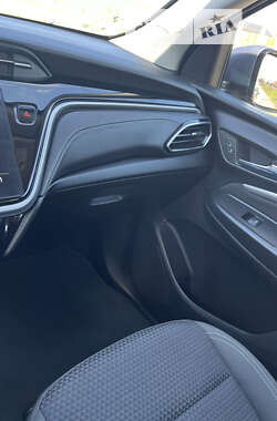 Позашляховик / Кросовер Chevrolet Bolt EUV 2023 в Полтаві