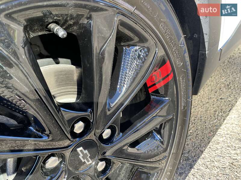 Позашляховик / Кросовер Chevrolet Bolt EUV 2023 в Одесі