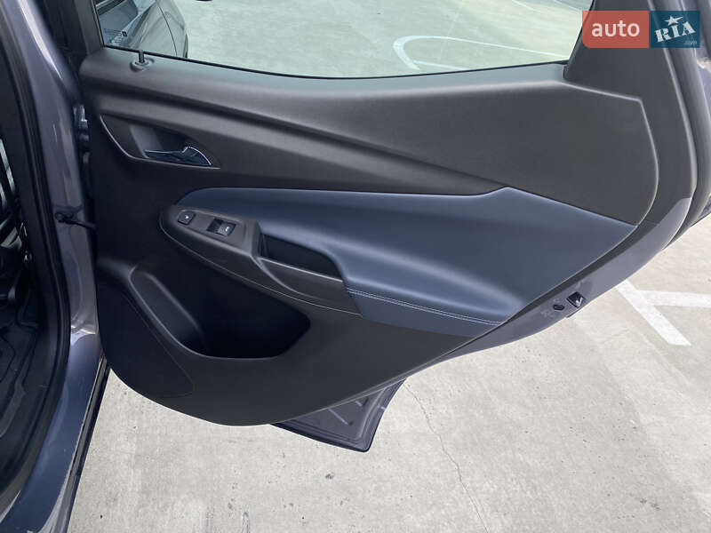 Внедорожник / Кроссовер Chevrolet Bolt EUV 2023 в Киеве
