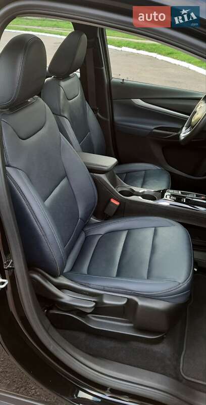 Внедорожник / Кроссовер Chevrolet Bolt EUV 2023 в Ровно