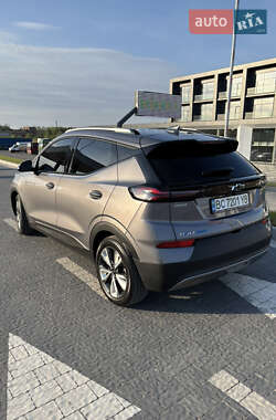 Хэтчбек Chevrolet Bolt EUV 2022 в 
