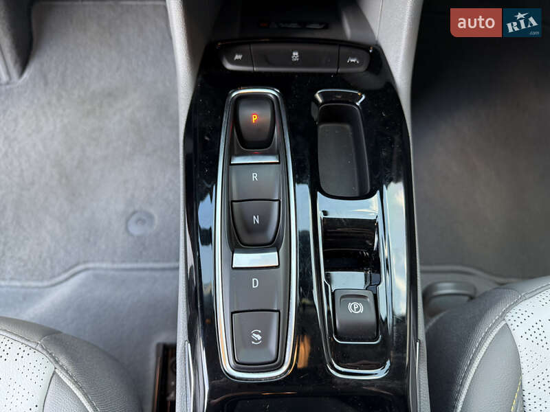 Внедорожник / Кроссовер Chevrolet Bolt EUV 2021 в Полтаве