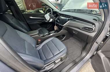 Позашляховик / Кросовер Chevrolet Bolt EUV 2023 в 