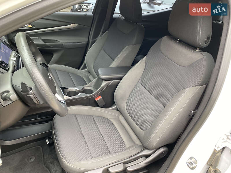 Позашляховик / Кросовер Chevrolet Bolt EUV 2021 в Житомирі