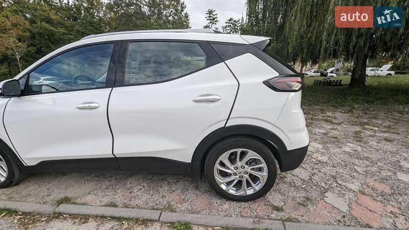 Внедорожник / Кроссовер Chevrolet Bolt EUV 2022 в Львове