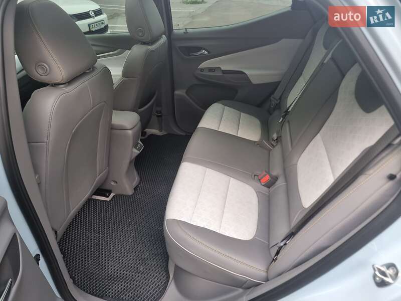 Внедорожник / Кроссовер Chevrolet Bolt EUV 2021 в Киеве