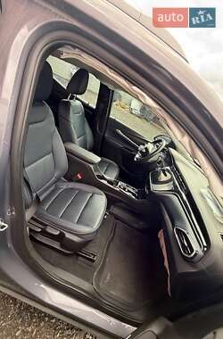 Позашляховик / Кросовер Chevrolet Bolt EUV 2022 в 
