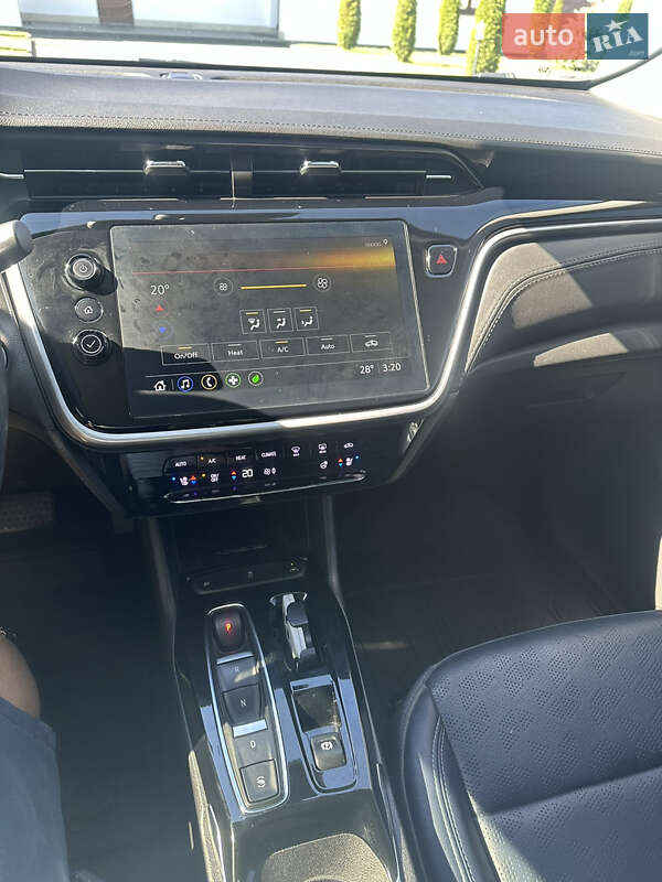 Позашляховик / Кросовер Chevrolet Bolt EUV 2023 в Львові